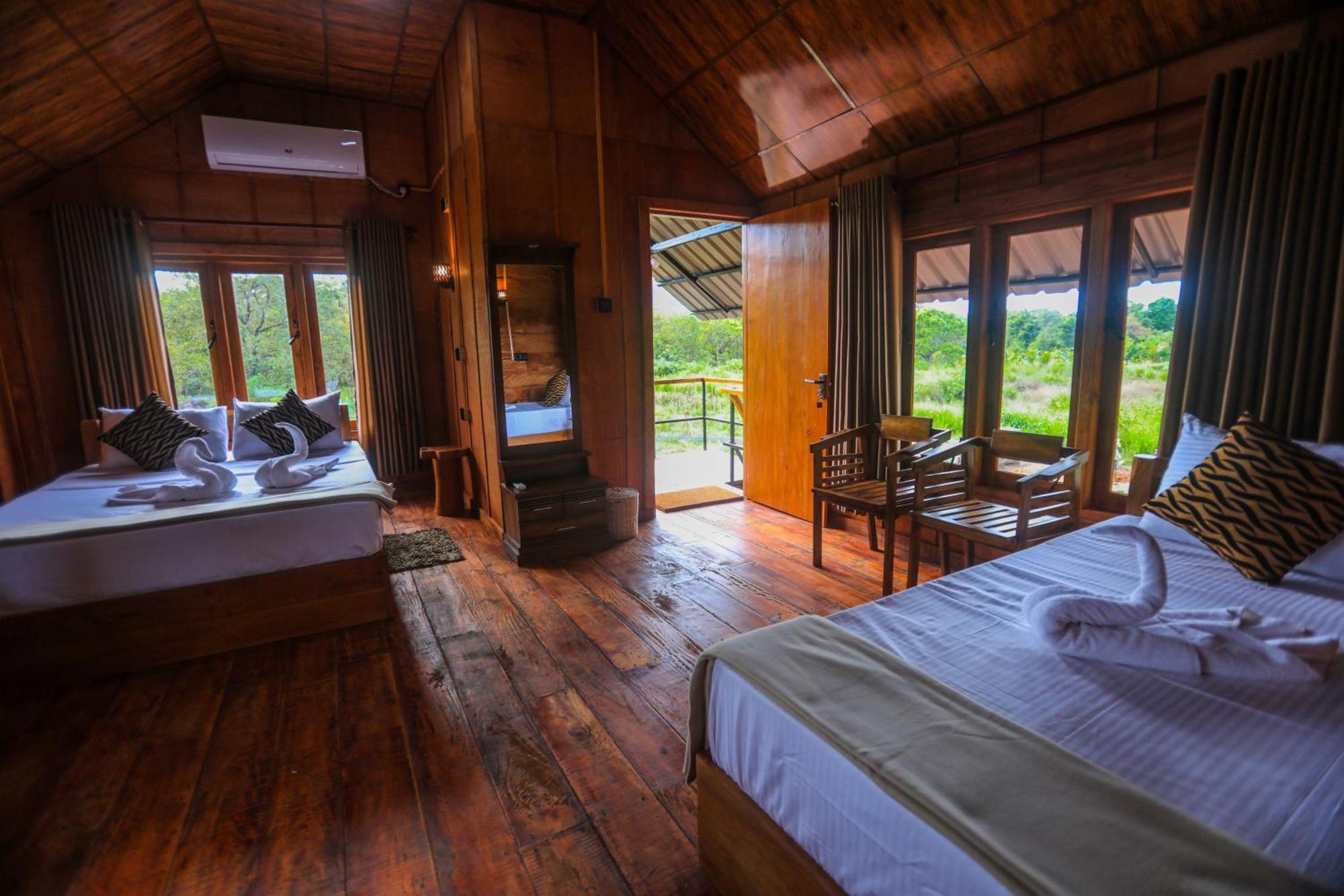 Lion Wood Treehouse Villa Talkote Exterior photo